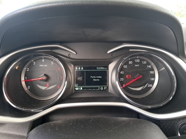 chevrolet-onix-10tat-ltz-painel-km-3f3f7679